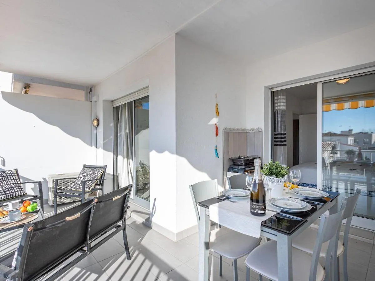 Apartment Pattaya-8 By Interhome Empuriabrava İspanya